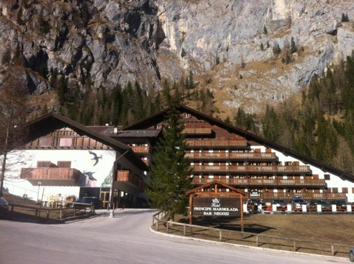 Hotel Principe Marmolada Малга Чиапела Екстериор снимка