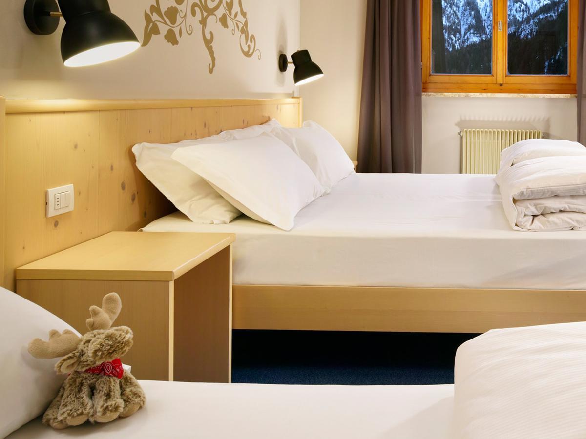 Hotel Principe Marmolada Малга Чиапела Екстериор снимка
